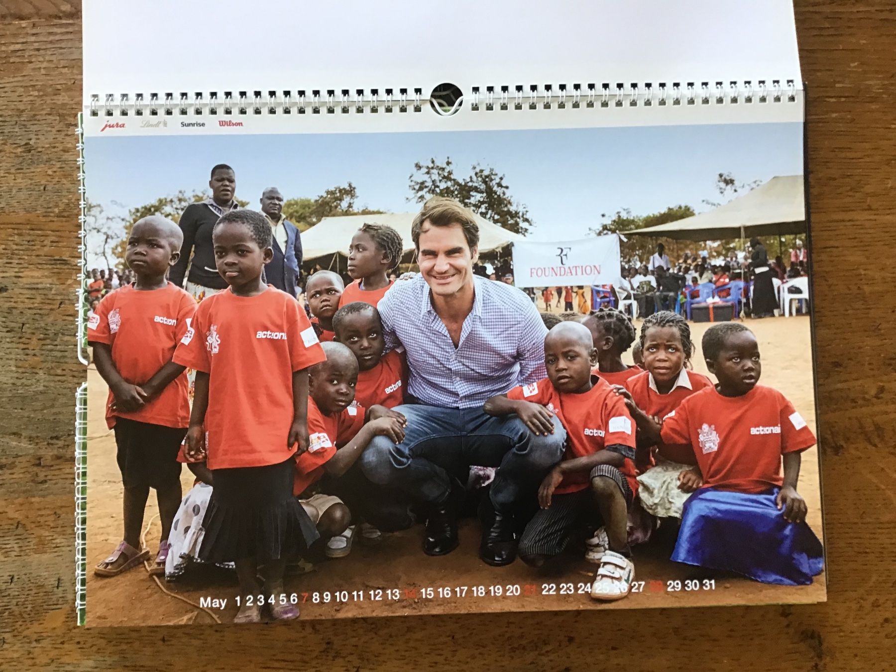 Calendriers: Calendrier officiel Roger Federer 2017 – D'occasion à Fully par Ruby97 2