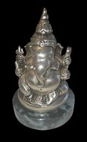 Ganesh en cuivre blanc avec socle en pierre de jade