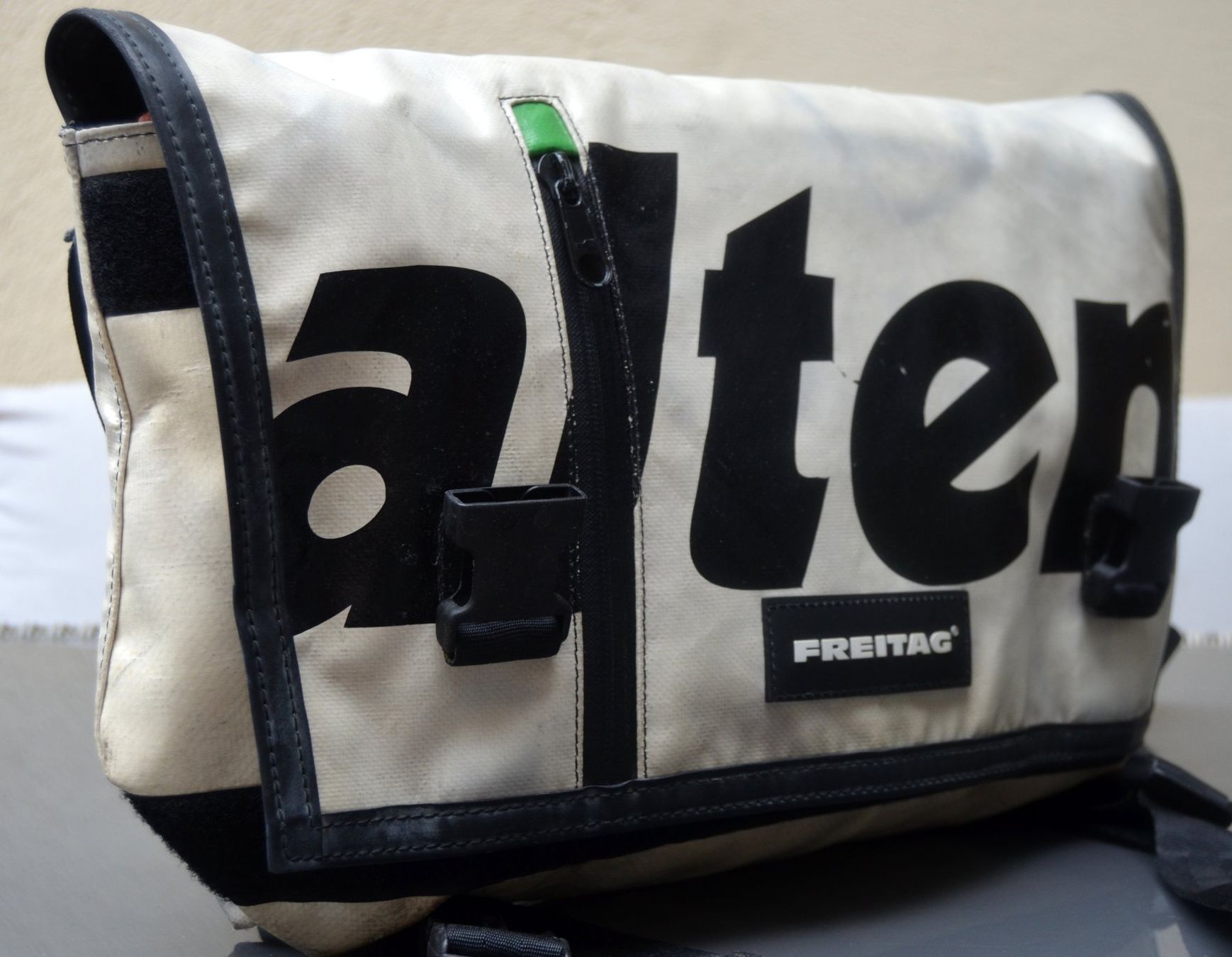 Freitag Taschen: Freitag  Tasche / sac – Gebraucht aus Collonges von arashee 3