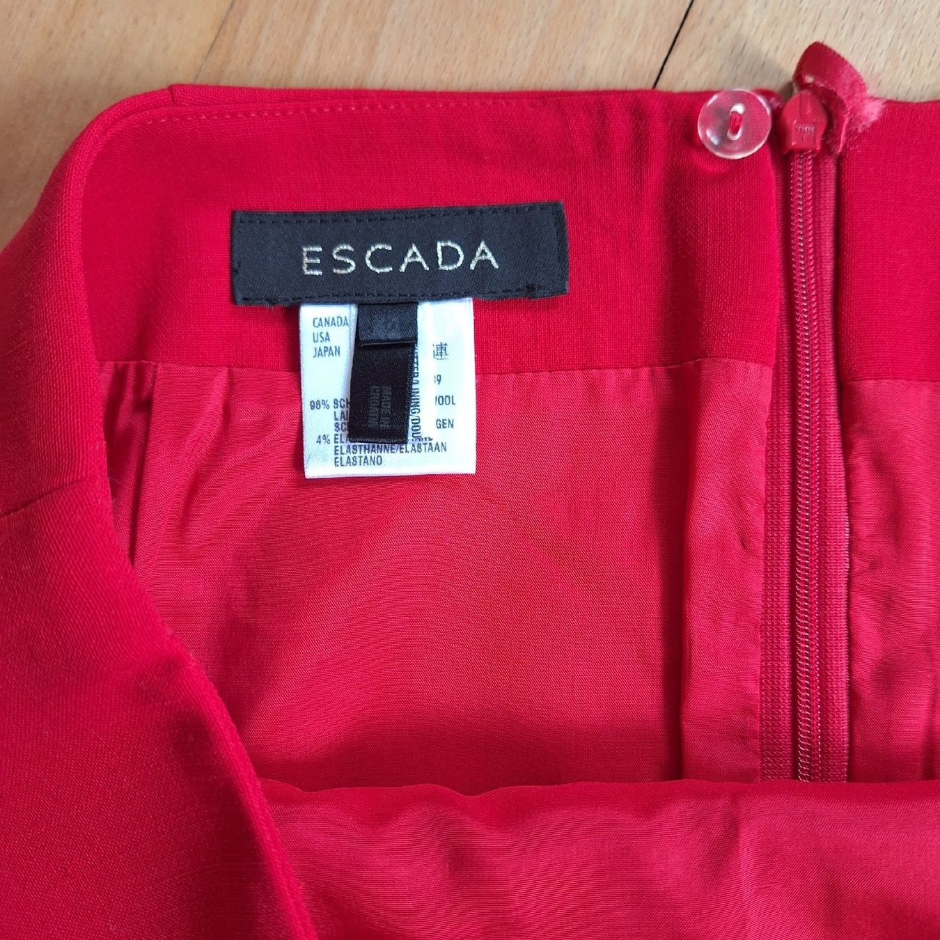 Escada Röcke: Schöner Escada Jupe Grösse 42 – Gebraucht aus Wettingen von Blau8 4