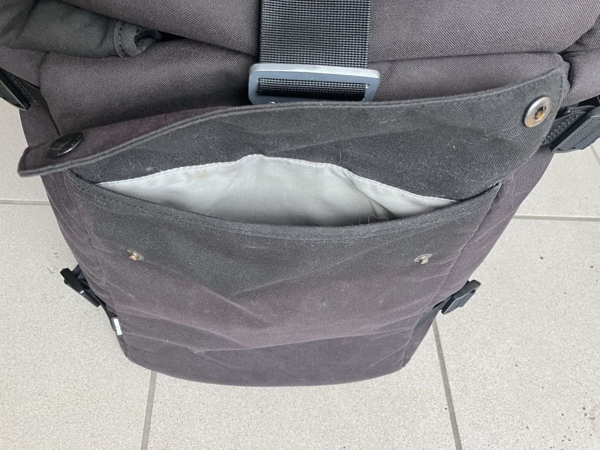 Zaini: Blue Lounge Grosser Rucksack – Usato da Dättwil AG venduto da Datura 8