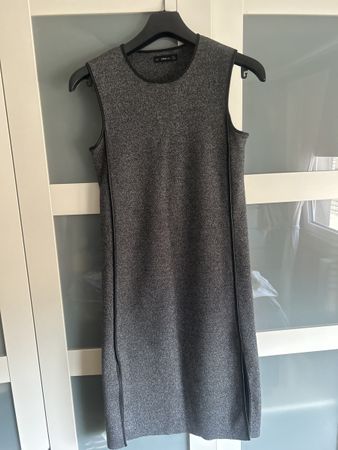 Zara Kleid Gr.M