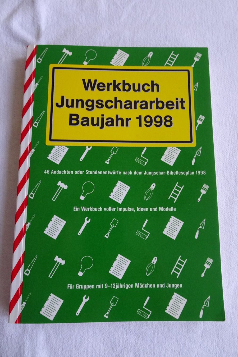 Libri: Werkbuch Jungschararbeit JG 1998 – Usato da Strengelbach venduto da schmetterling20