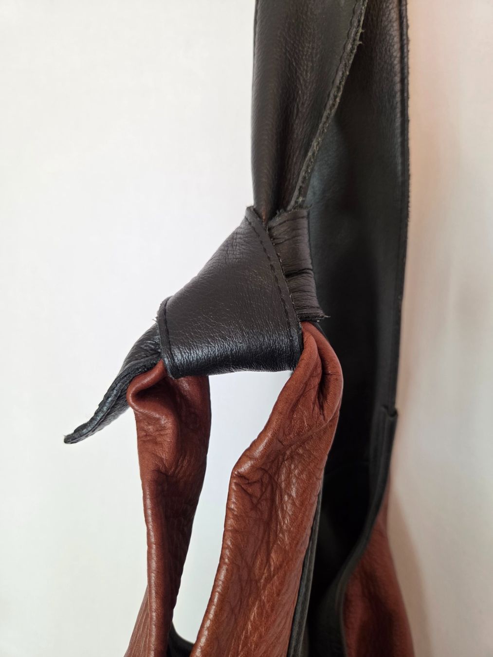 Taschen: Italienische Leder-Beuteltasche – Gebraucht aus Bern von -Aniko- 4
