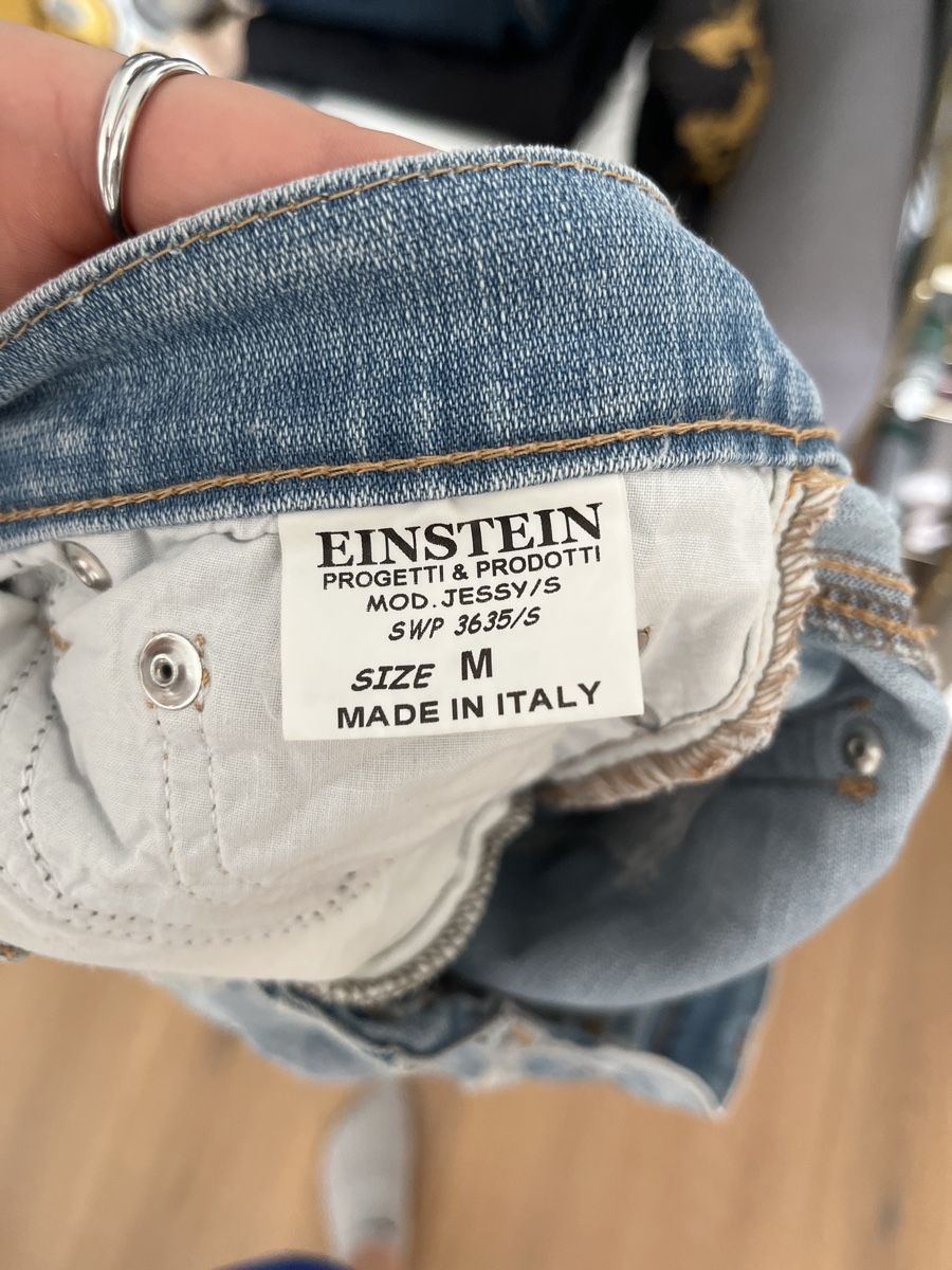 Jeans: Jeans (y2k) – Usato da Balzers venduto da liv_wzl8 5