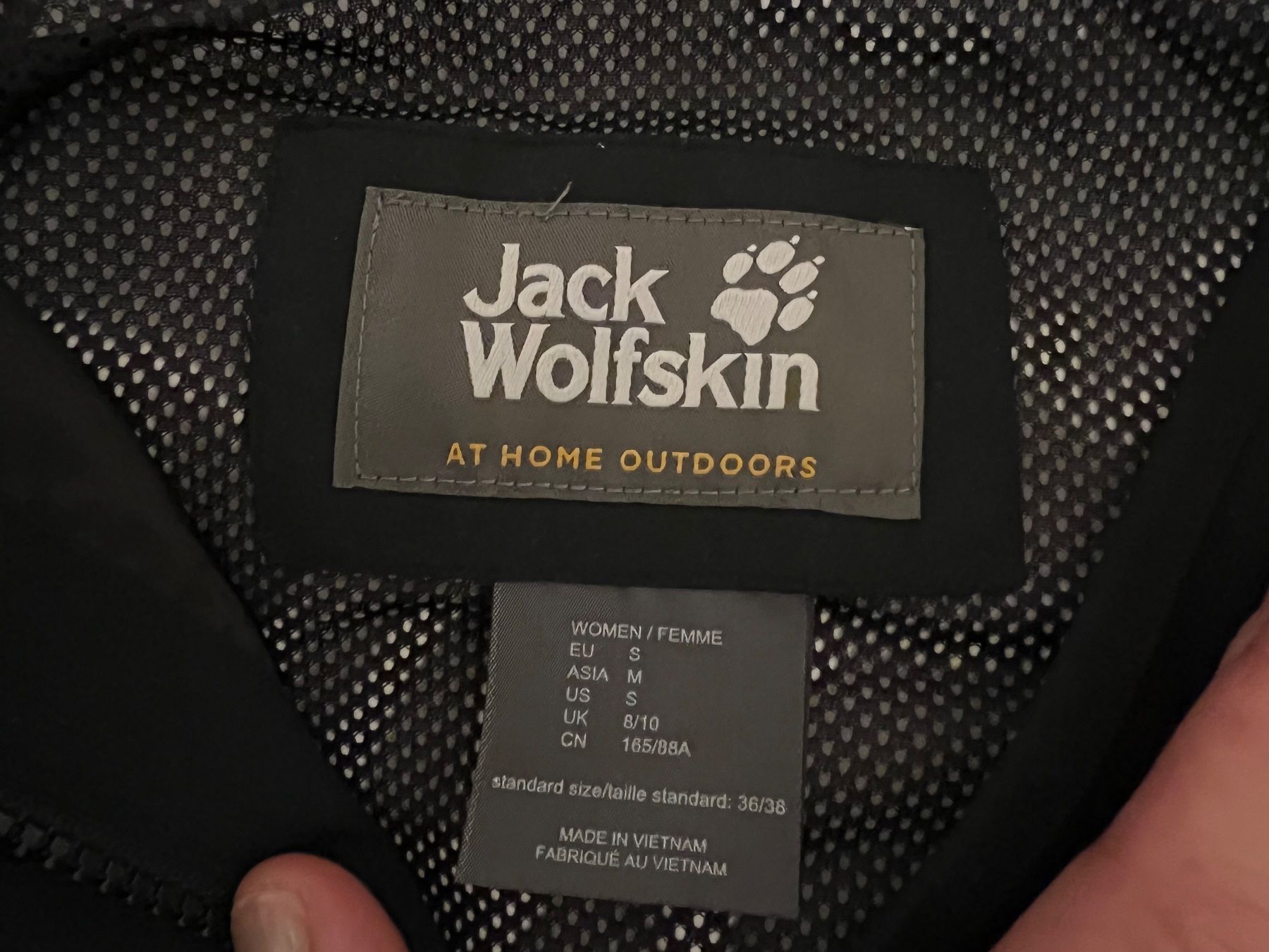 Jack Wolfskin Giacche: Jack Wolfskin Damen Regenjacke – Usato da Zürich venduto da Claudia2206 1