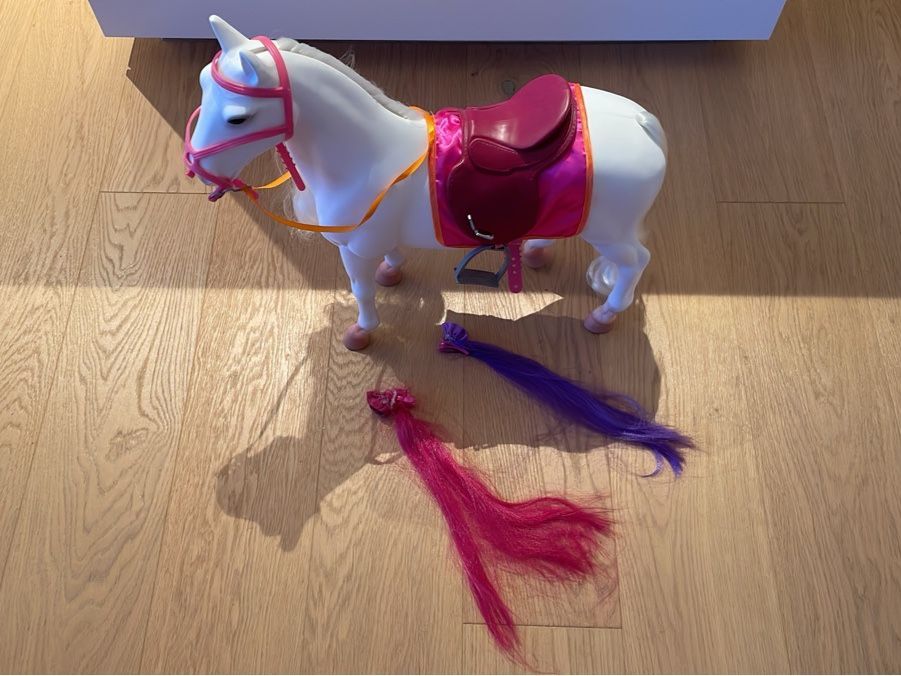 Our Generation Puppen: Our Generation Spielpferd Camarillo Weiss 50cm – Gebraucht aus Root von pem_xnw7