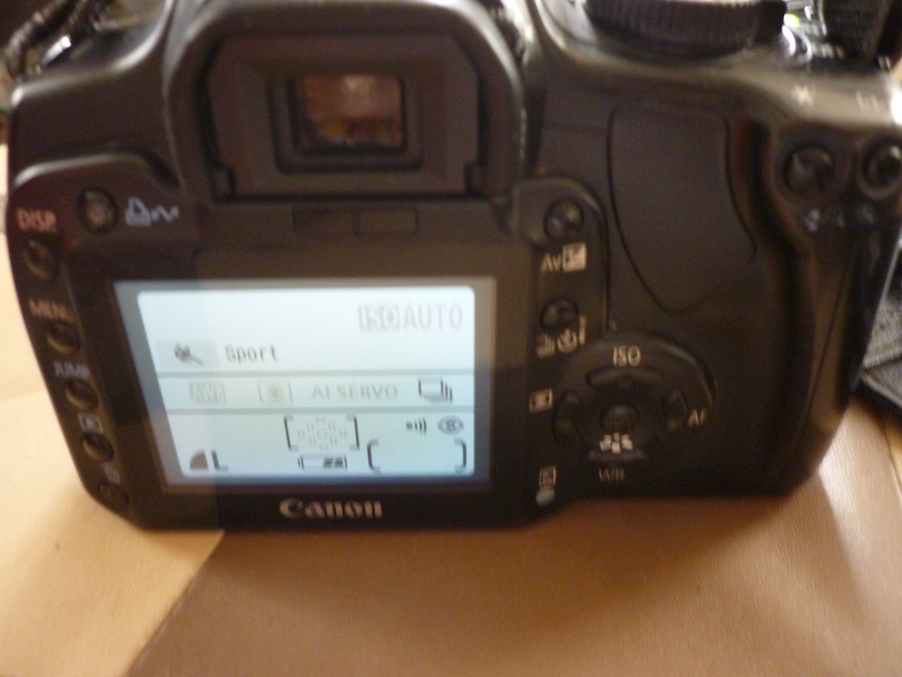 Canon Fotocamera: Canon EOS 400D Digitalkamera mit Zubehör – Usato da Zürich venduto da gallienus 2