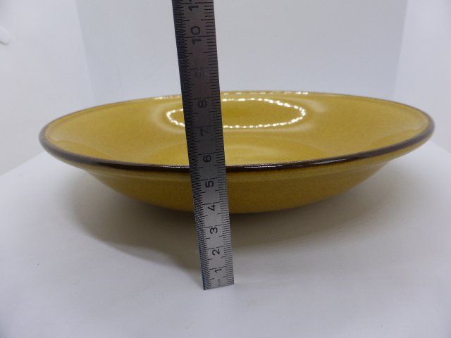 Rössler Servierplatten: Rössler plat à servir rond décor muscade – Gebraucht aus Porrentruy von Kim017