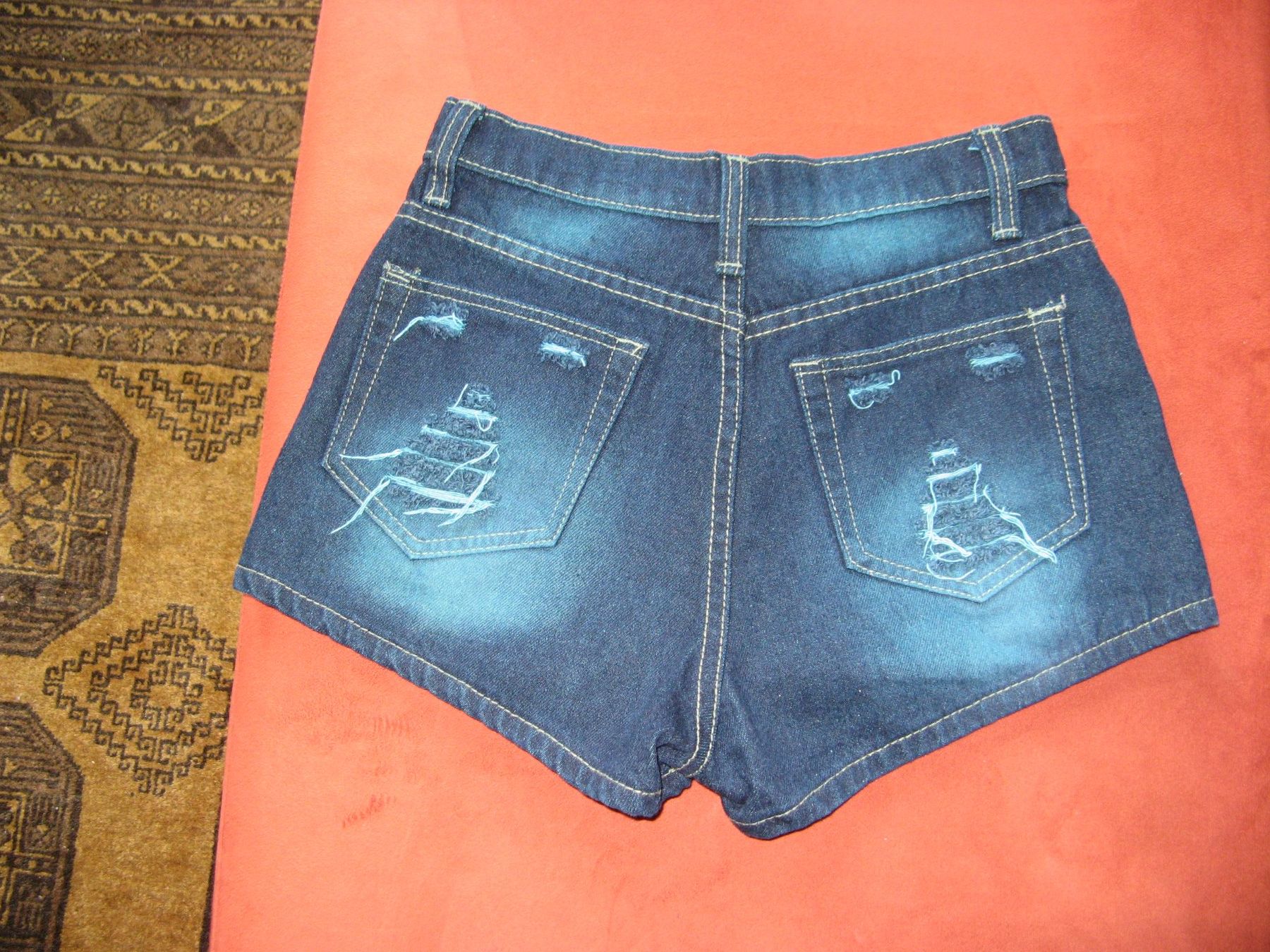 Pantaloni: Shorts, Hotpants, Gr. 34 – Nuovo (secondo la descrizione) da Zürich venduto da apil 1
