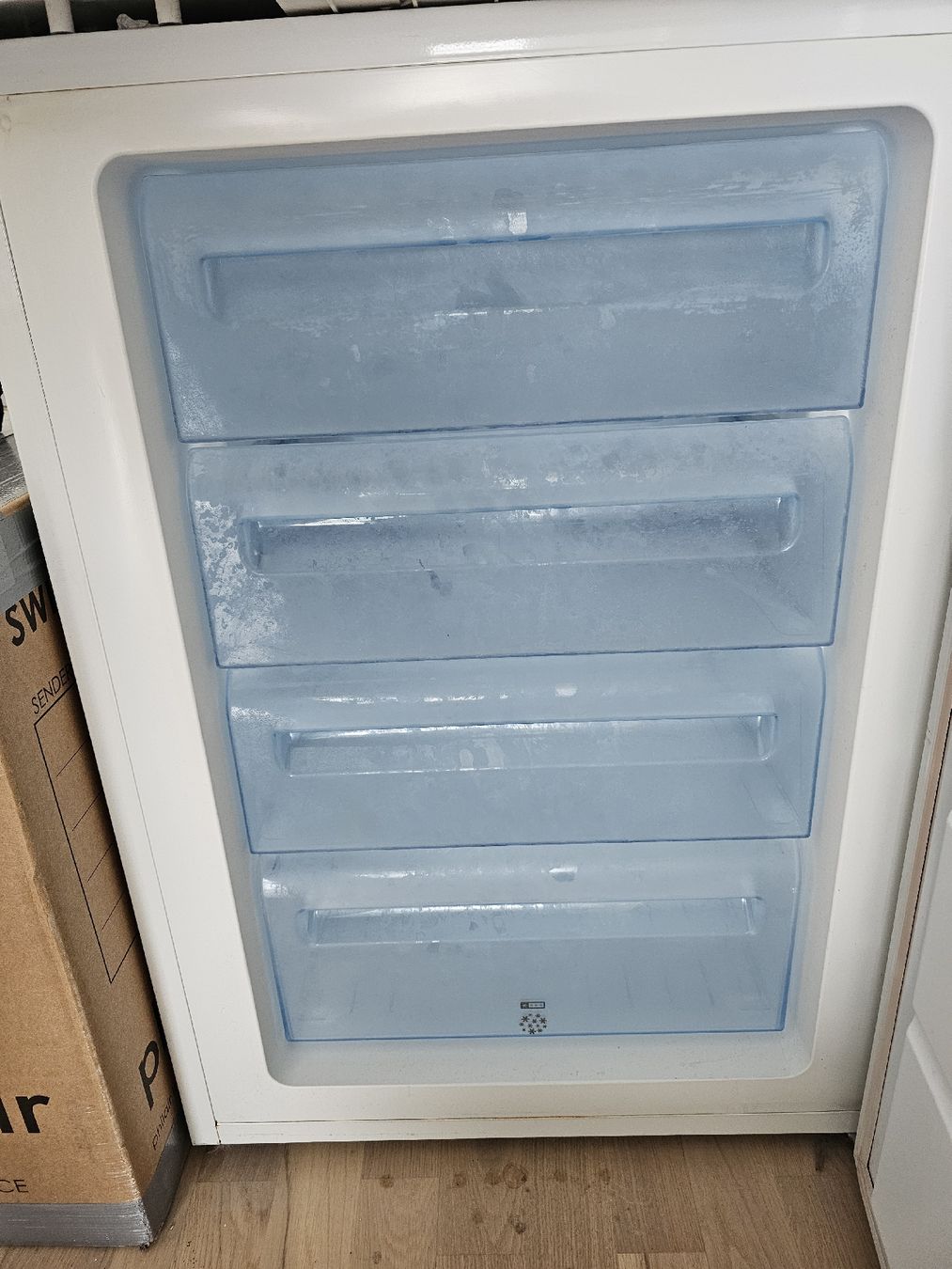 Congélateurs: Electrolux Tiefkühlschrank Frost-Free – D'occasion à Villmergen par Liza2005 2