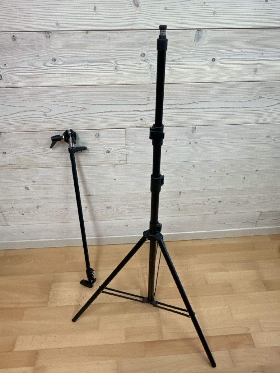 Trépieds & Accessoires: Avenger D705B Teleskopstativ – Neuf (Voir description) à Bellmund par eli_9cm8 2