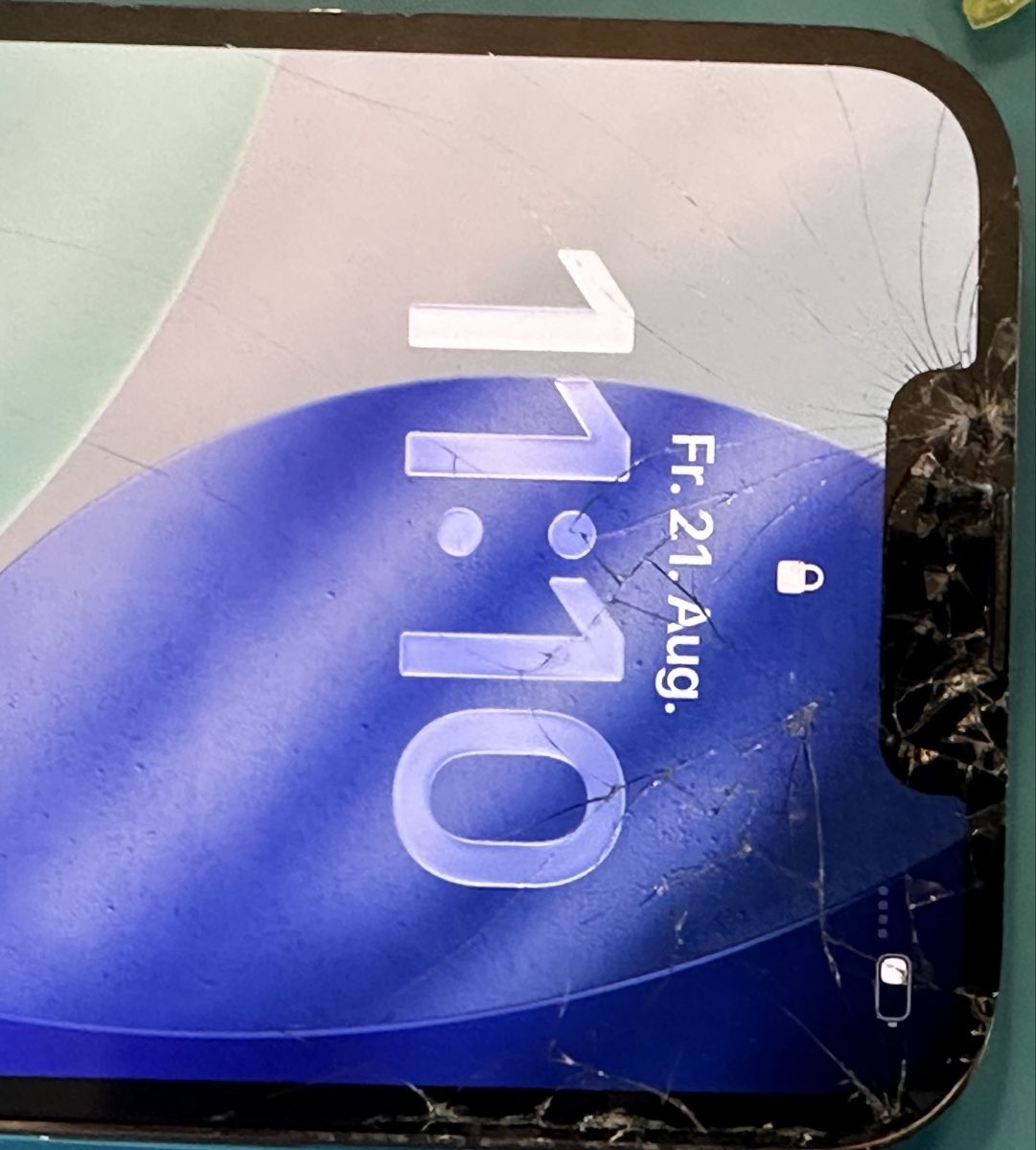 Ecrans: Apple iPhone 13 Pro Display - Originalersatzteil – Défectueux à Fahrni b. Thun par phonly 1