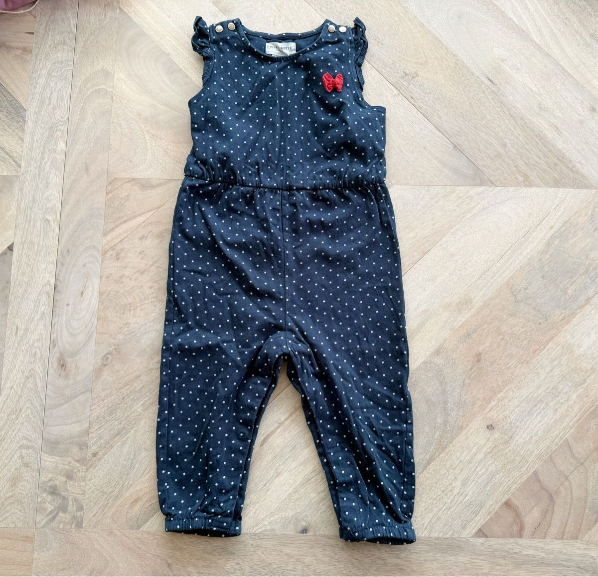 Tute: Edler Jumpsuit Mädchen Gr. 74 – Nuovo (secondo la descrizione) da Eggenwil venduto da Lissi82