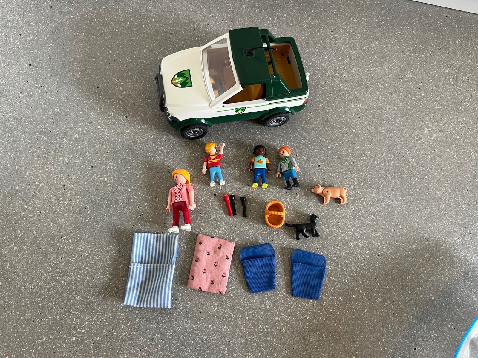 Playmobil Spielzeuge: Playmobil Auto – Gebraucht aus Bern von Werahiko 2