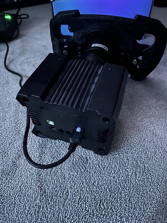 Moza Racing Controller: F1 / GT Simracing Setup von Moza zu verkaufen – Usato da Kradolf venduto da luk_5tdq 1