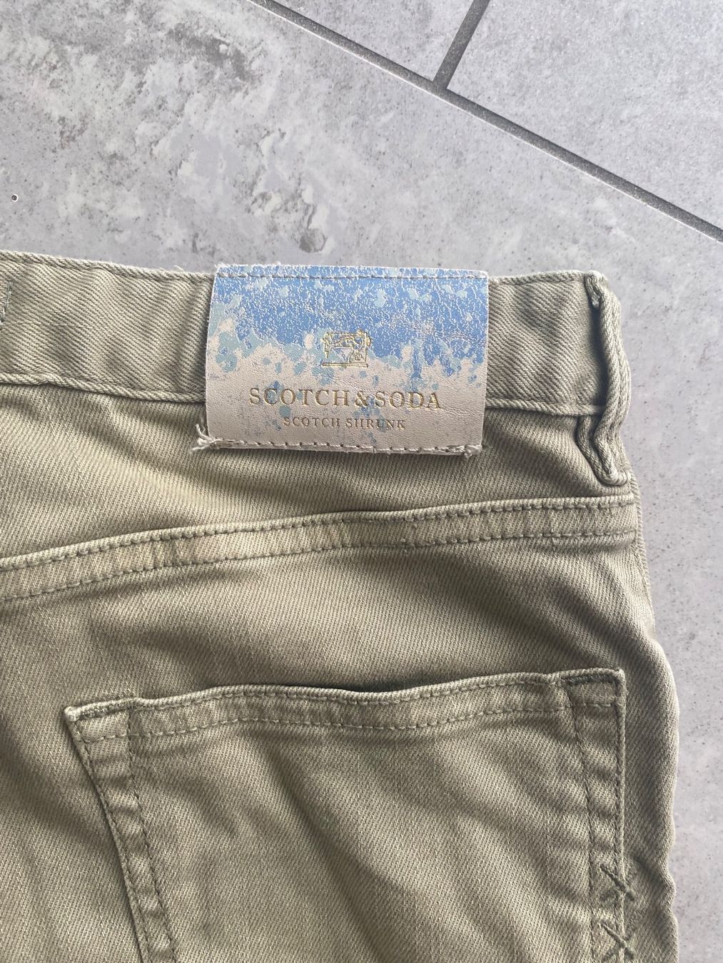 Maison Scotch Hosen: Shorts Scotch Shrunk Grösse 128 – Gebraucht aus Bolligen von chaetzli1133 4