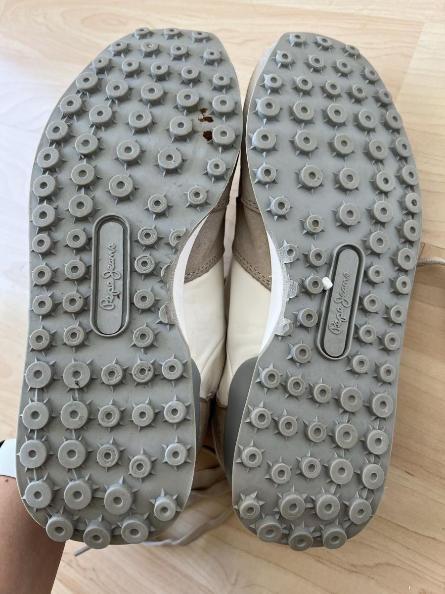 Pepe Jeans Scarpe da donna: Pepe Jeans Sneakers Bimba Studs Beige Gr.40 – Usato da Siebnen venduto da dte_9kmw 3