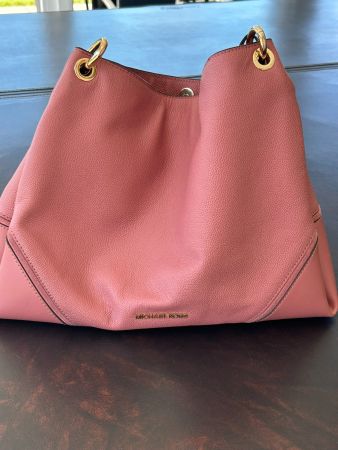 Michael Kors / Sac à main de marque rose très pâle état neuf