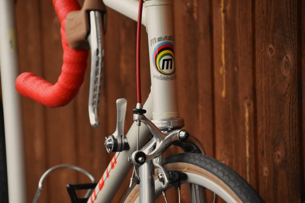 Mondia Biciclette: Schönes Retro Rennrad Mondia Stahlrahmen Shimano 600 – Usato da Illgau venduto da sechskant 1