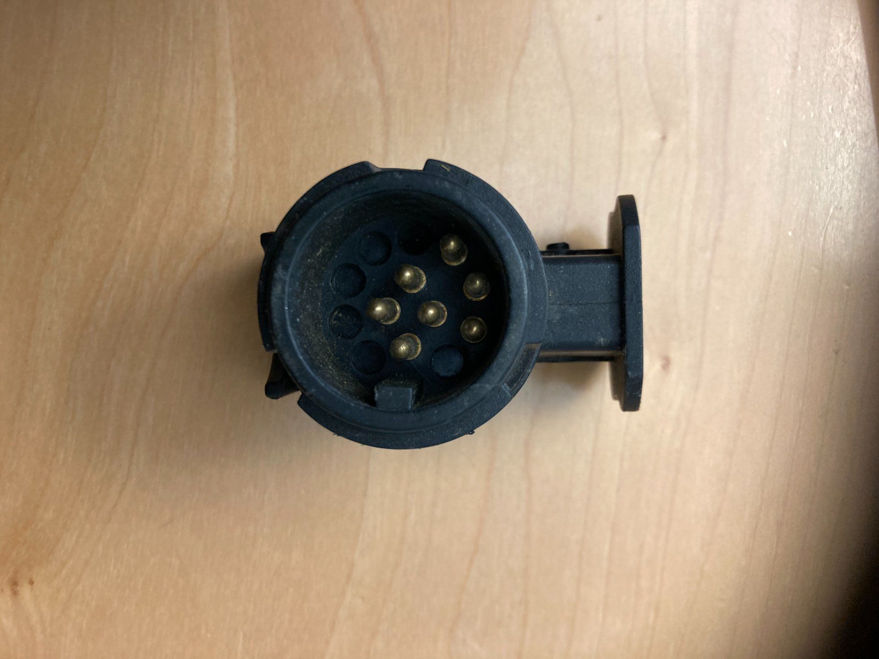 Parti ricambio per rimorchio: 12V Anhängerstecker - 13/7 Polig Adapterstecker Auto – Usato da Cham venduto da WB2223 1