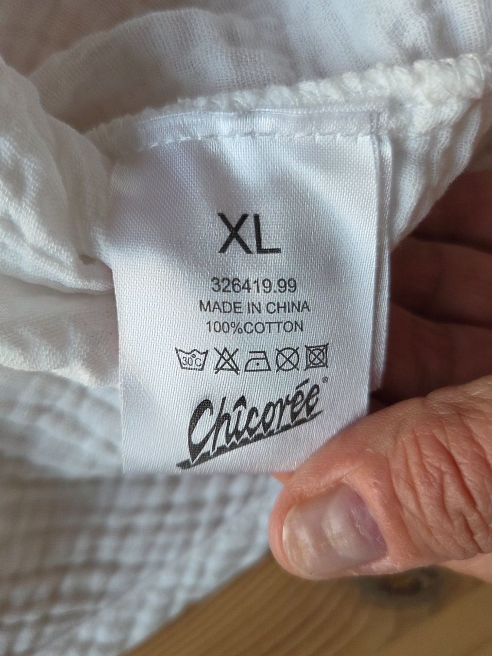 Blusen: weisse Bluse, Baumwolle, XL – Gebraucht aus Liestal von ITOlio 6