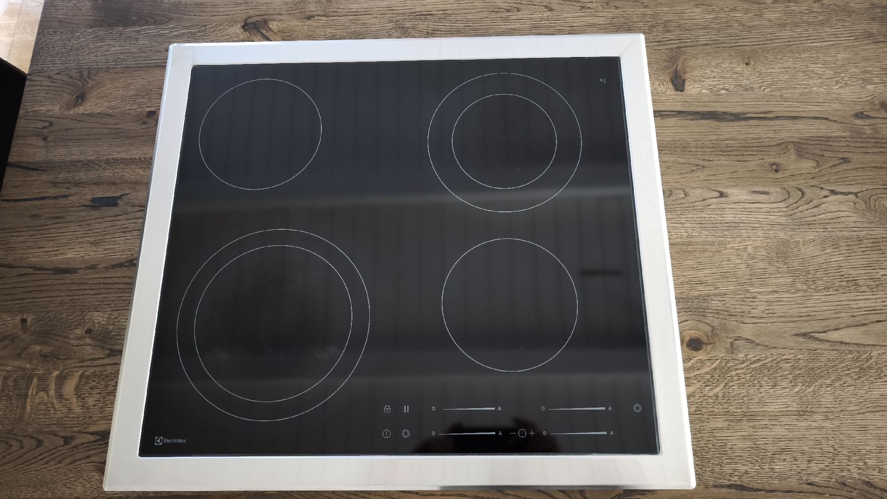 Electrolux Cucine: Electrolux Kochfeld GK58TSPLCN – Usato da Hilfikon venduto da mar_wx2t 1