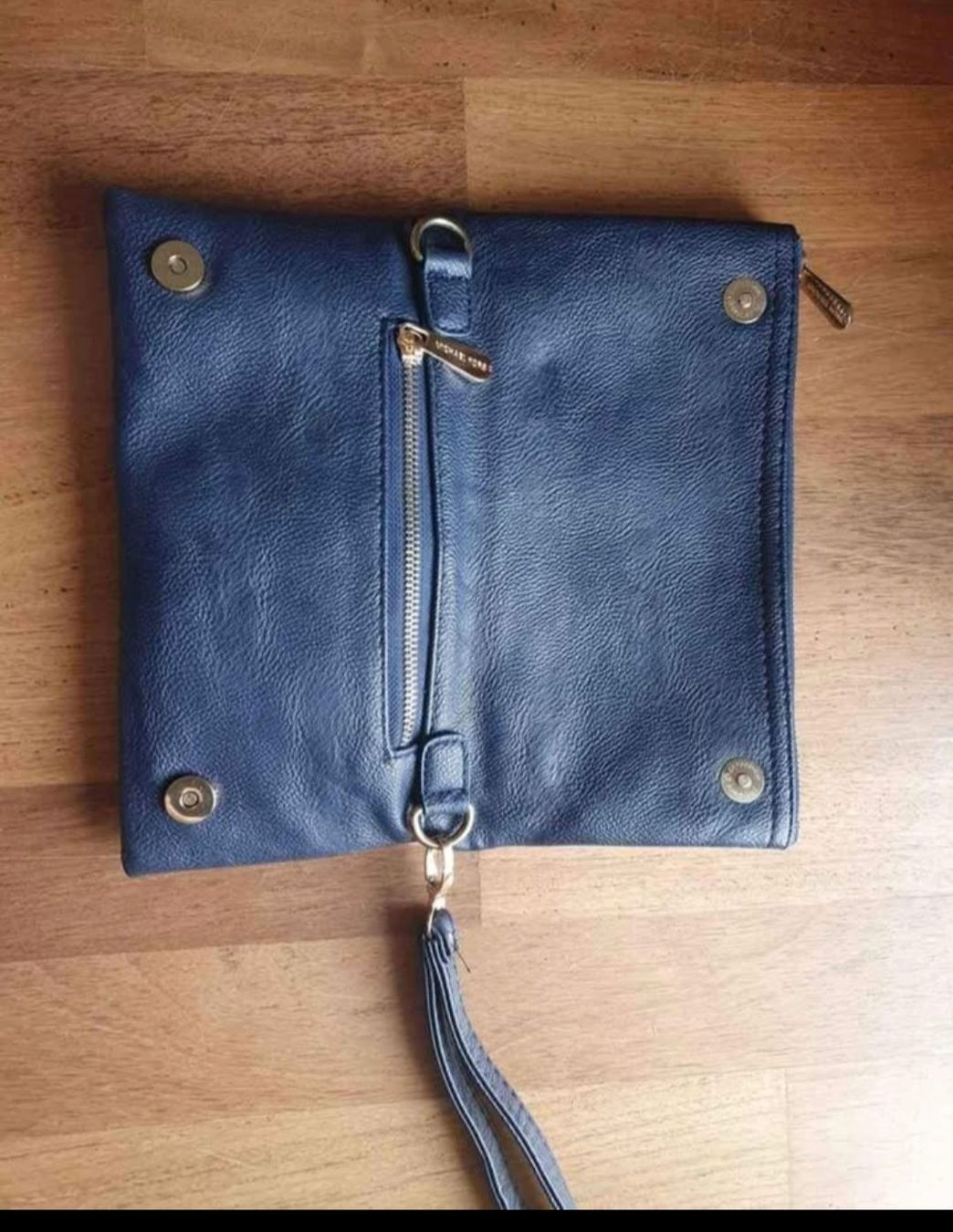Michael Kors Borse da donna: Pochette bleue Michael Kors – Nuovo (secondo la descrizione) da Le Lignon venduto da Emm_dwx5 2
