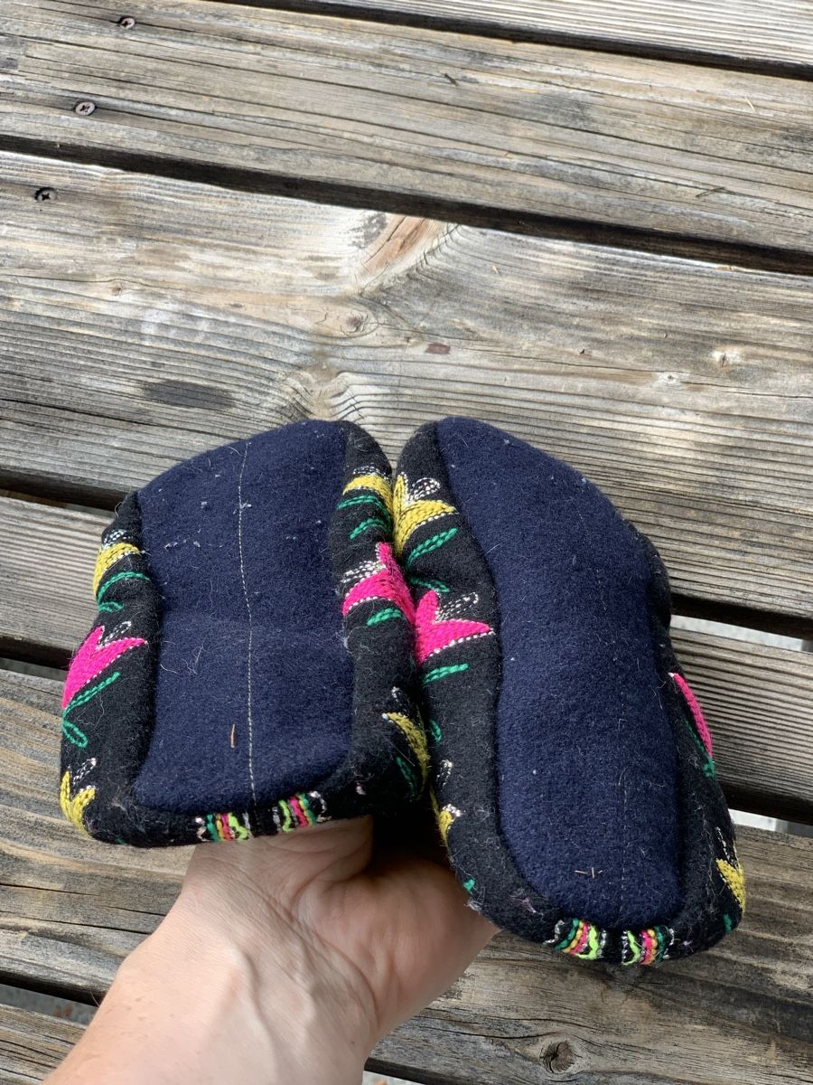 Scarpe da donna: Hausschuhe, Grösse 38 – Usato da Uster venduto da Flummi 4