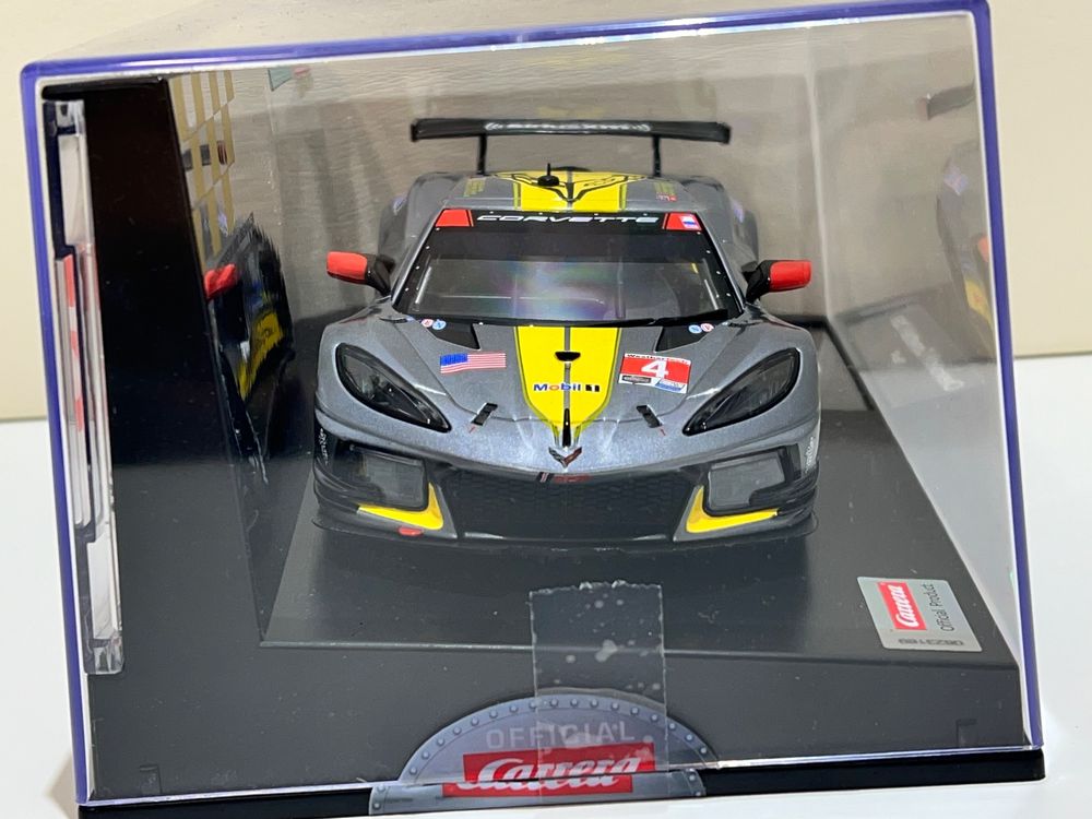 Voiture Slot Carrera Digital 124 – Chevrolet Corvette C8.R No.3 – Échelle 1:24 – Feux Avant/Arrière