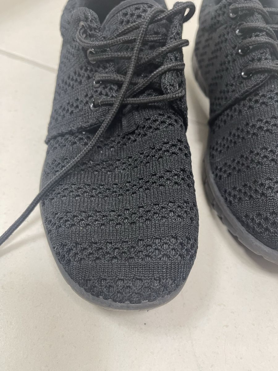 Cube Damenschuhe: Schwarze Sneaker Cube Gr 39 – Gebraucht aus Bassersdorf von Sandy456 1