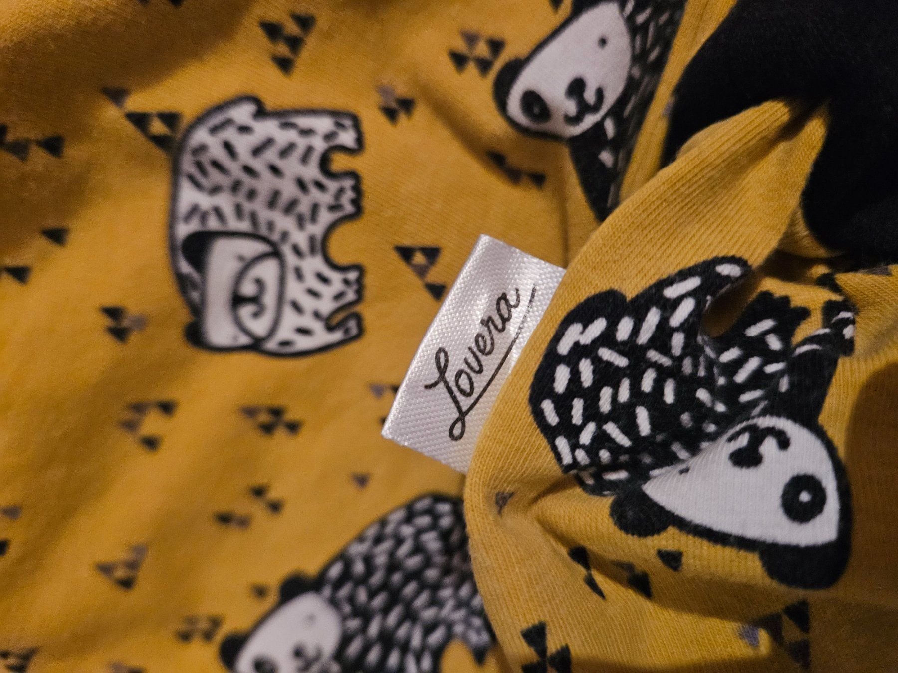 Pulls et sweat-shirts: Pullover Gr. 86 – D'occasion à Worb par jun_fj8w 2