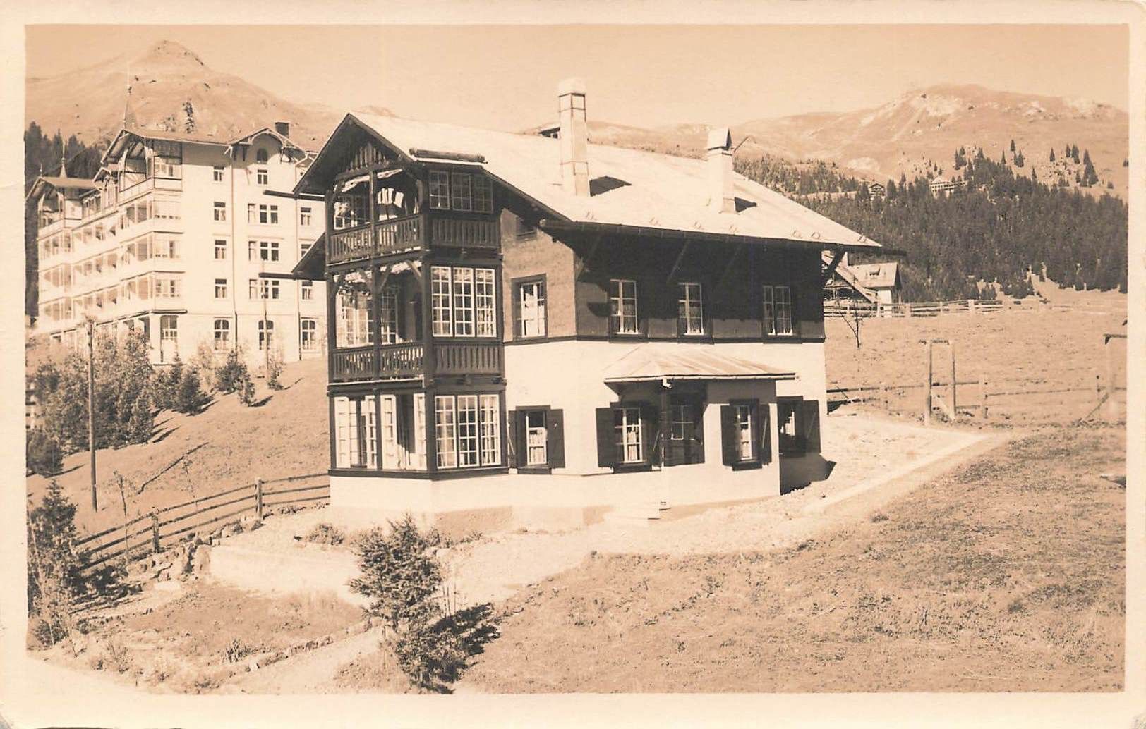 Cartoline postali: Arosa GR Haus Stoffel – Usato da Biasca venduto da Blenio71