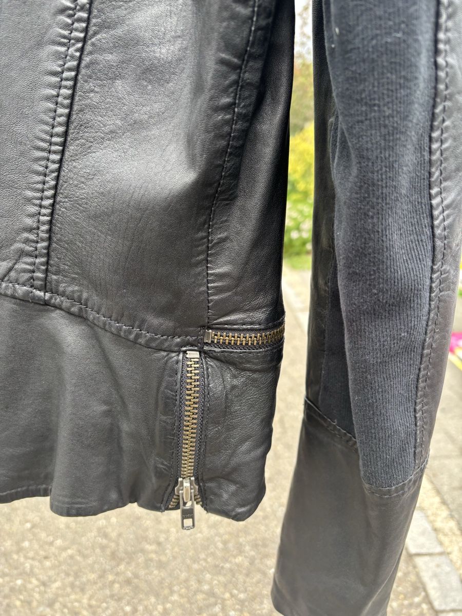 Giacche: Muubaa Lederjacke Damen 36 – Usato da Schwerzenbach venduto da herzankerkreuz 2