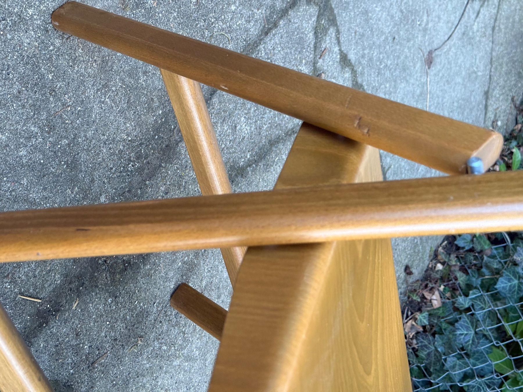 Dietiker Stühle: Hans Eichenberger Klappstuhl braun // 2er Set – Gebraucht aus Schinznach-Dorf von mix 5