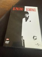 Scarface (Al Pacino, Michelle Pfeifer)