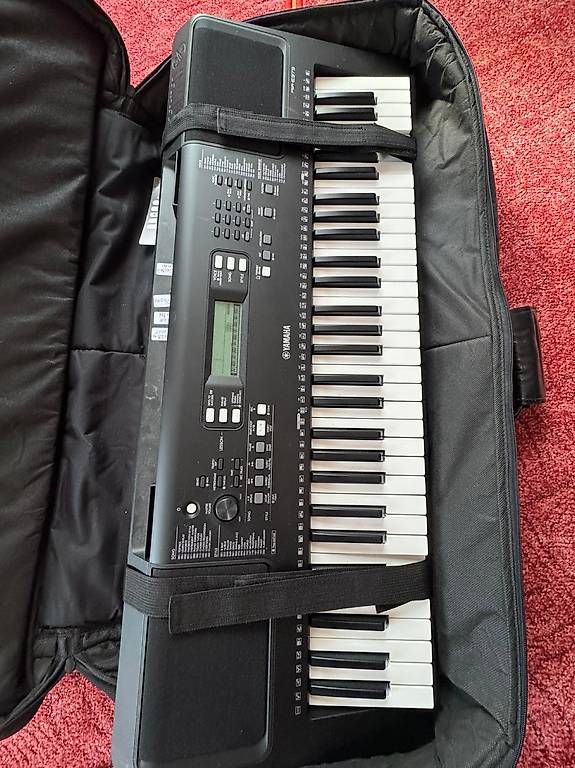 Strumenti musicali: Clavier arrangeur Yamaha – Usato da Vessy venduto da oeu_s6nj