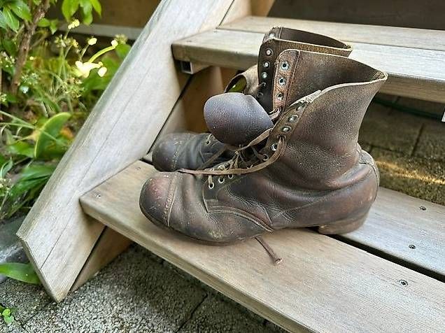 Herrenschuhe: alte Schuhe – Gebraucht aus Winterthur von Gotzi2