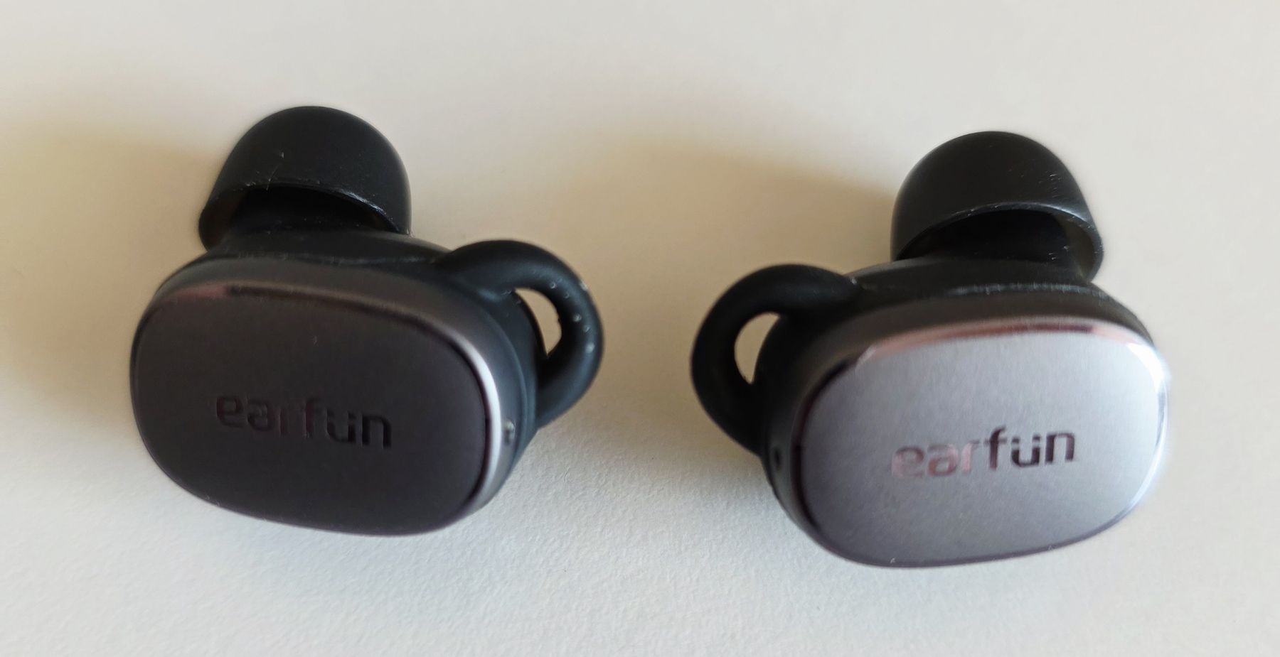 Cuffie: Kopfhörer handy Bluethoot EARFÜN – Usato da wetzikon venduto da Bestedienste 2