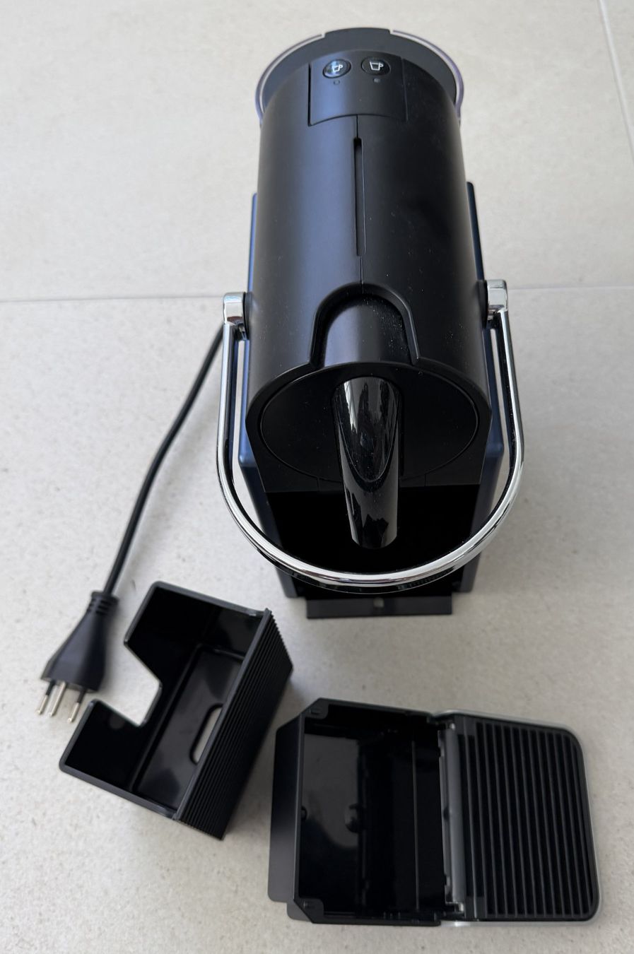 De'Longhi Macchine per caffè & Macchine per espresso: Nespresso De Longhi Pixie in Blau – Usato da Buchs ZH venduto da Mike171 2