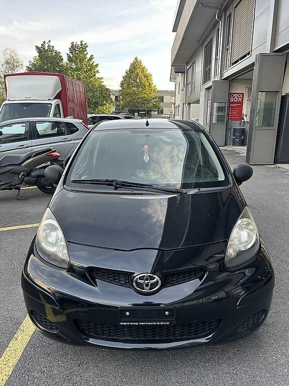 Automobili: Toyota Aygo 1.0 – Usato da Renens VD venduto da zik_gg8j