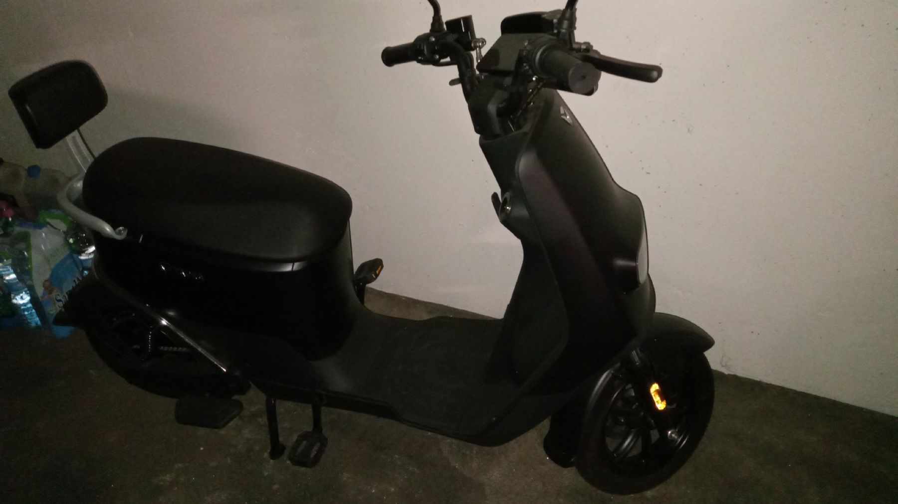 Yadea Scooters: scooter électrique Yadea DE38 neuf  – Neuf avec emballage d'origine à Meyrin par pamanic