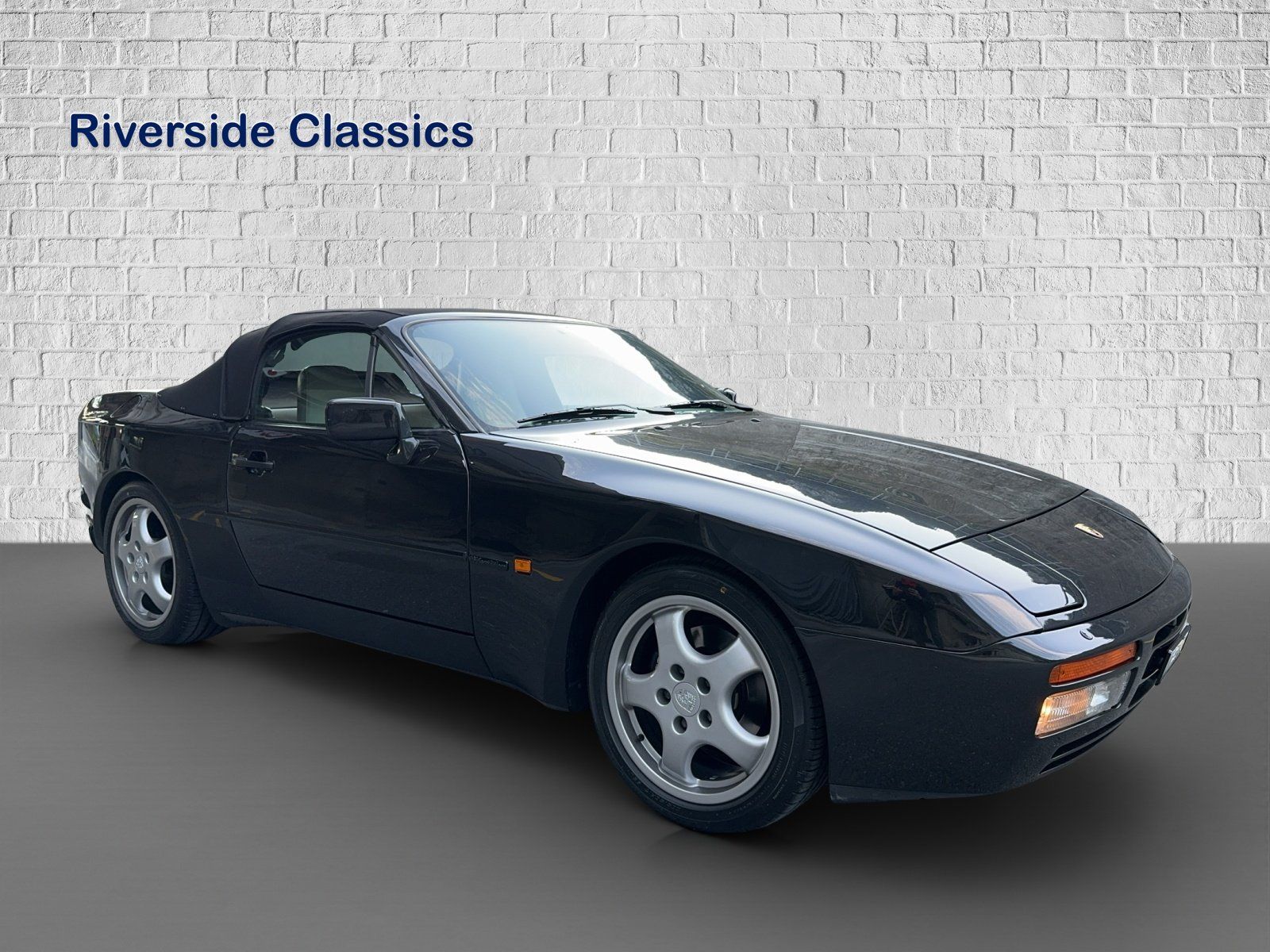 Porsche Automobili: 1989 Porsche 944 S2 Cabriolet – Usato da Beckenried venduto da RSC2016 5