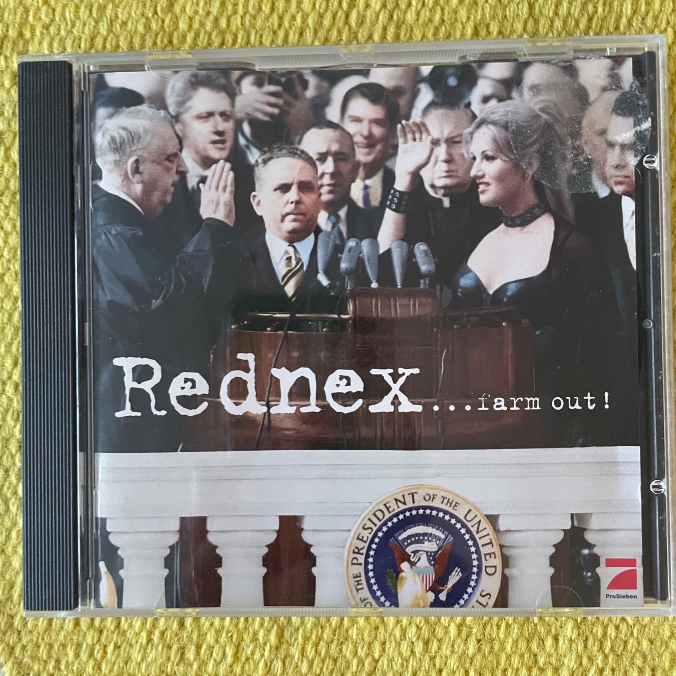 CD: REDNEX-….FARM OUT! – Usato da Rorschacherberg venduto da CD-Roli
