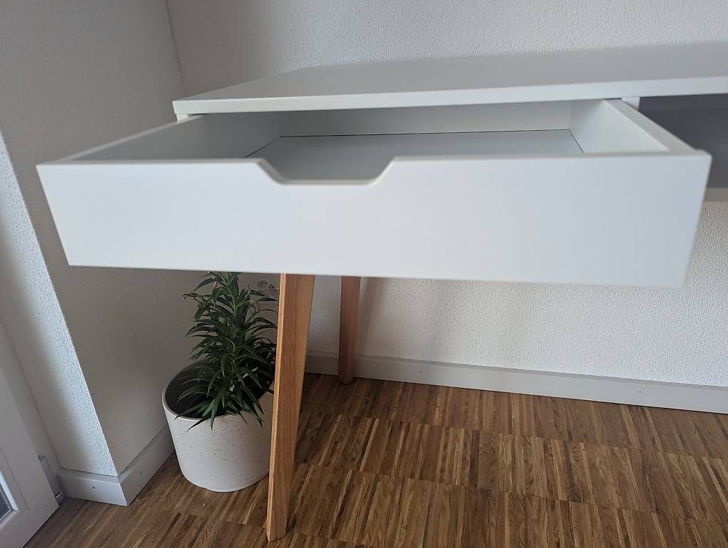Schreibtische: Schreibtisch / Office desk – Gebraucht aus Zürich von Spyros 2