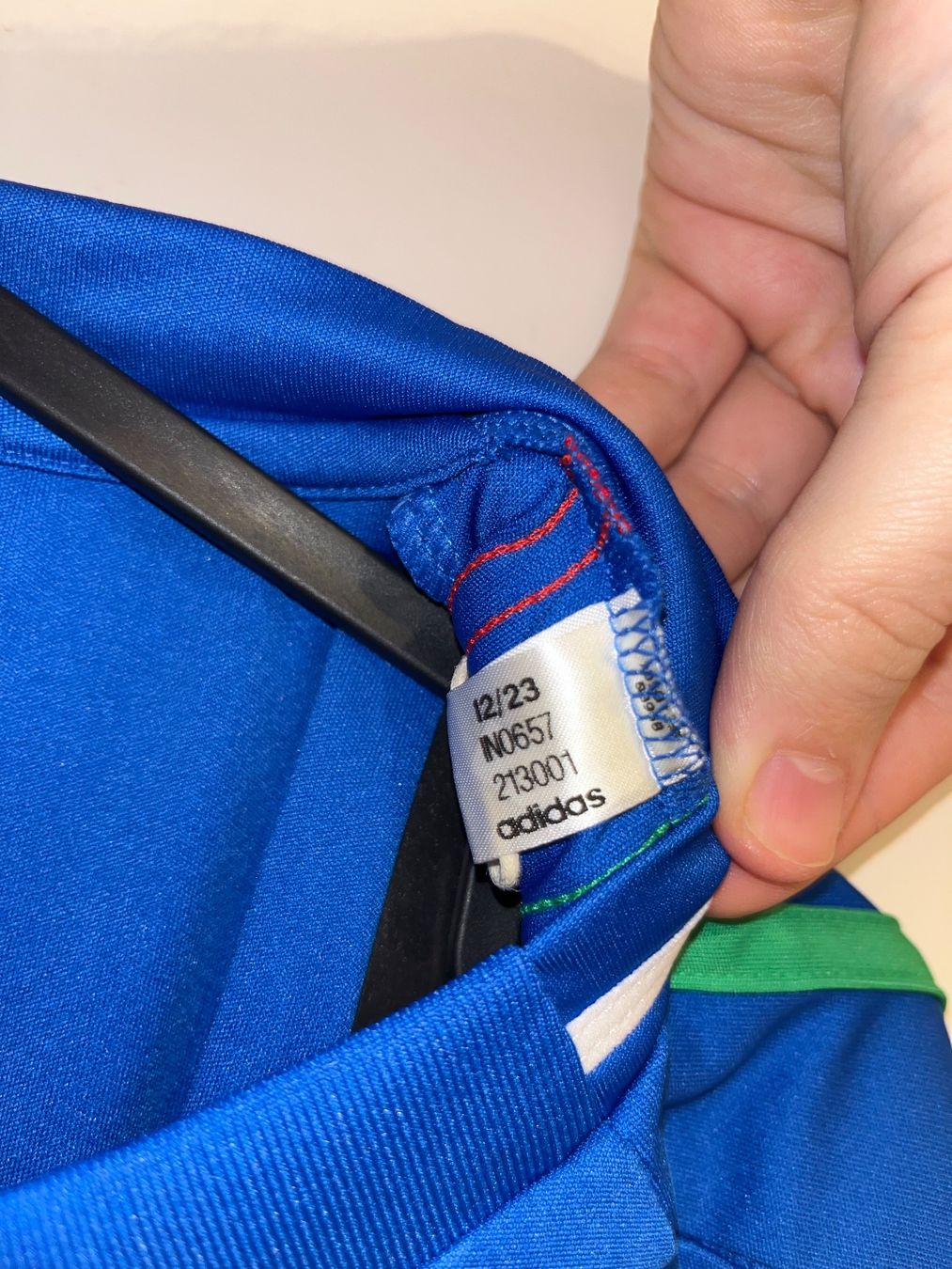 Adidas Canottiere & Pantaloni: Original Italien Heimtrikot 24/25 – Nuovo e nell'imballaggio originale da Dällikon venduto da Gia_7d57 3