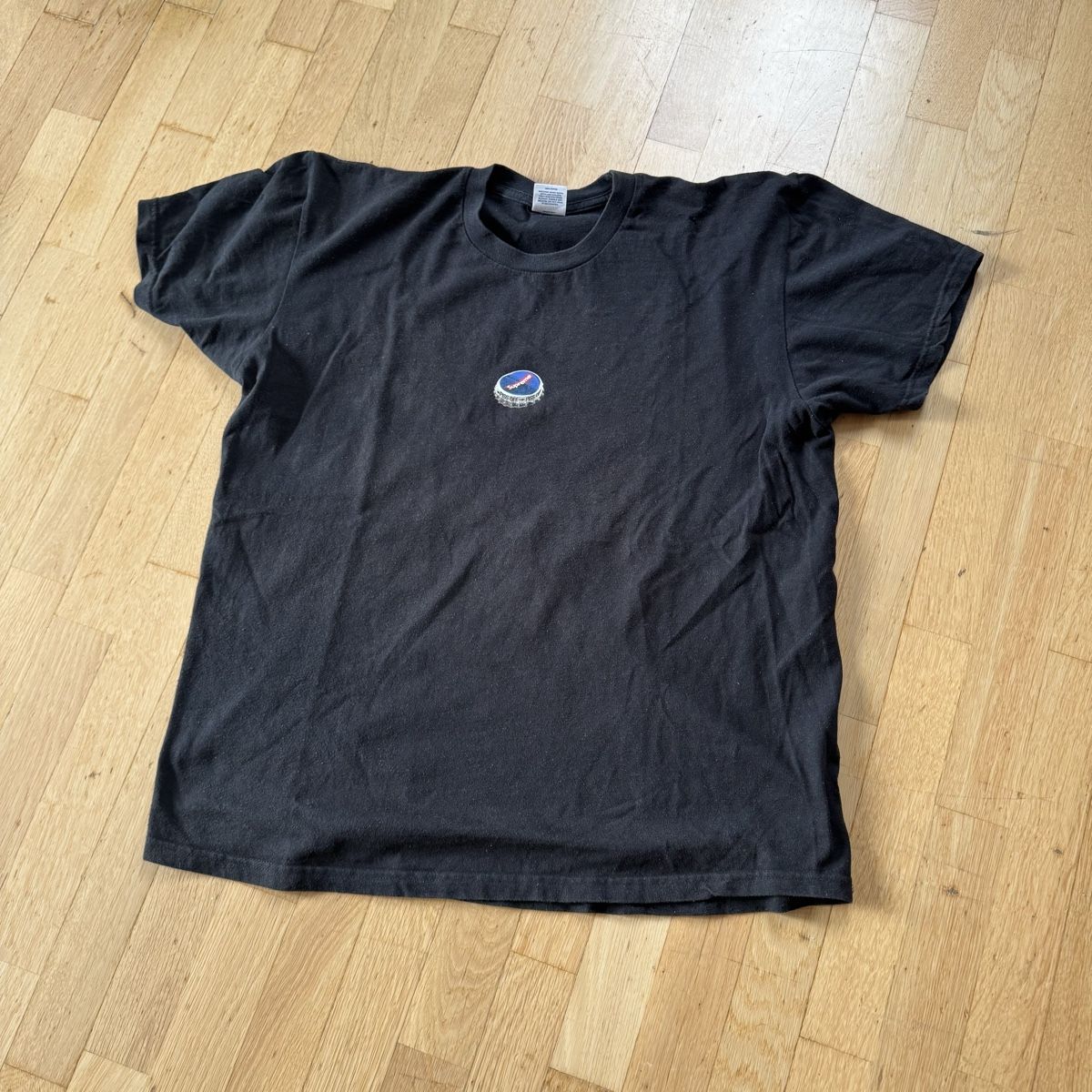 Supreme T-shirt: Supreme T-Shirt – Usato da Bern venduto da and_9b9q