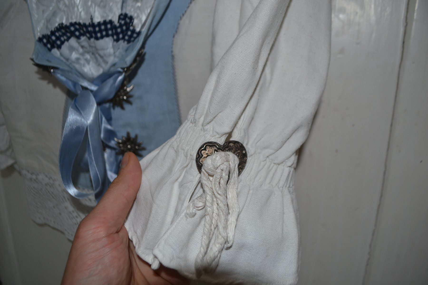Camicette: Dirndl Bluse Weiss Blau (Spencer)Gr. 40 – Usato da Laupen ZH venduto da chefdom 3