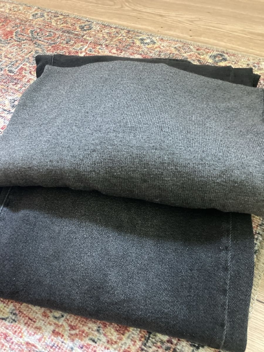 Morgan Lotti di vestiti: Morgan Jeans und Strickjacke – Usato da Selzach venduto da SB09 7