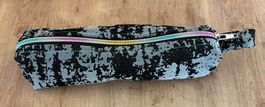 Etui mit buntem Reissverschluss, genähtes Unikat